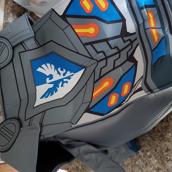 Lego NEXO Knights Clay Costume - Picture 8 of 10